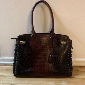 Henri Bendel Purse